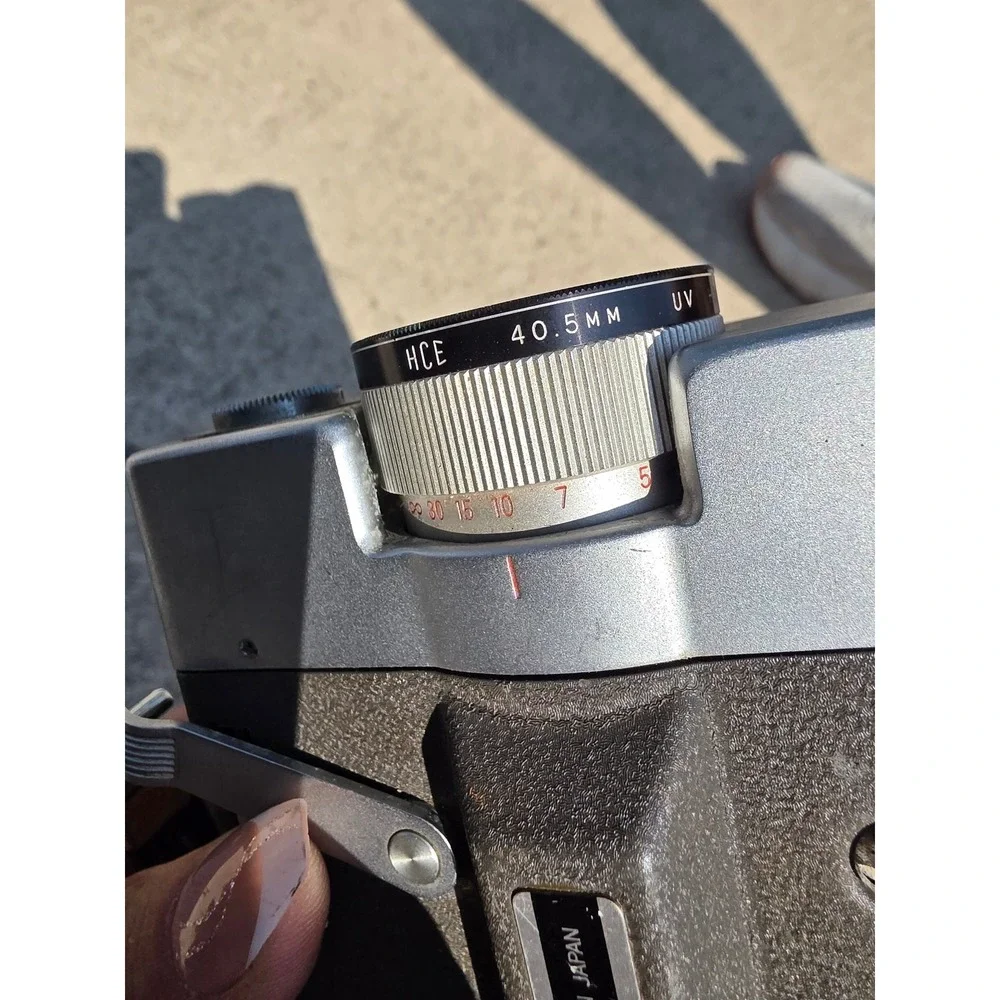 Vintage Nikkorex-Zoom 8 Movie Camera Nippon Kogaku 8mm Cine-Zoom-Nikkor 8-32mm